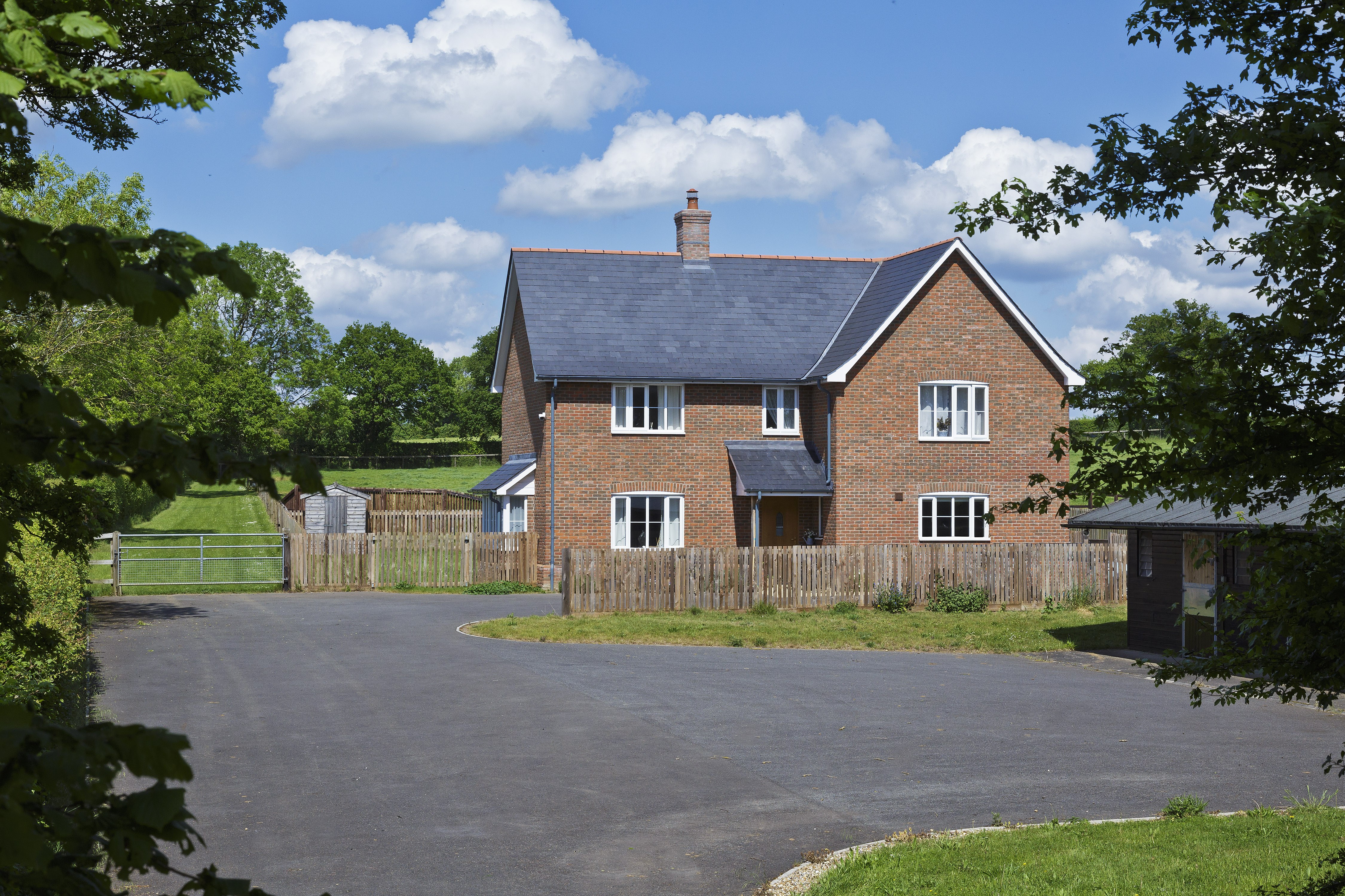 Clay Cottage & 10 acres
